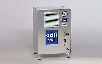 industrial oxygen concentrator with pressure booster